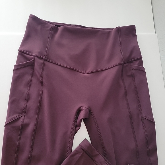 Lululemon All The Right Places Crop II  Legging Size 8 - Picture 5 of 15